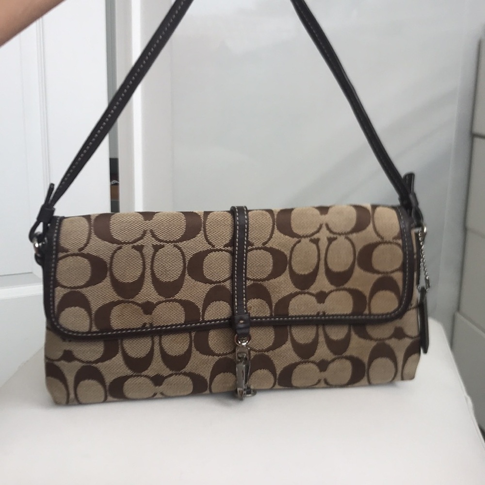 Coach brown leather shoulder bag